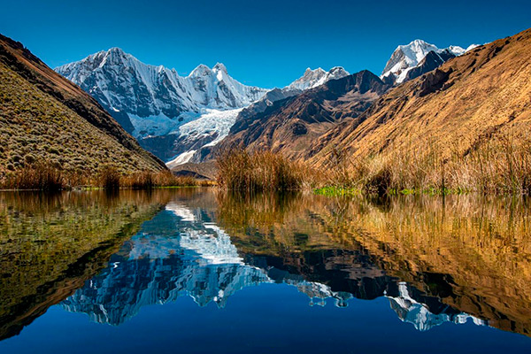 Jahuacocha lake during the huayhuash trekking peru